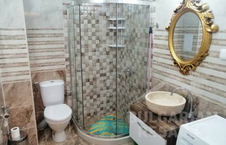 Красиво обзаведен апартамент в луксозен комплекс - Снимка 12