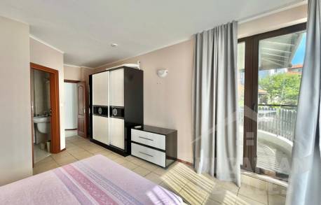 Семеен таунхаус къща с камина в луксозен комплекс - Снимка 18