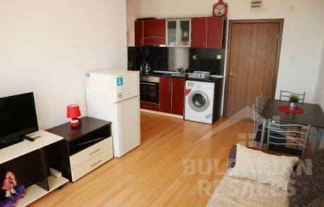 ID1420 Евтин апартамент в комплекс Sunny Day 6 - Снимка 4