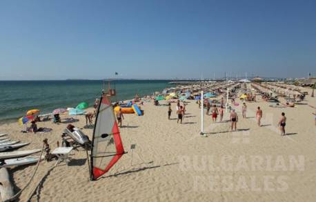 Апартамент в луксозен район на комплекс Свети Влас Арена - Снимка 4