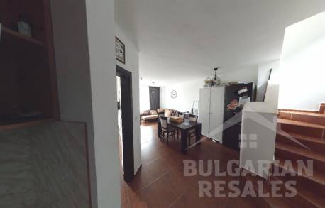 Двуетажен таунхаус с три спални за продажба в Кошарица - Снимка 6