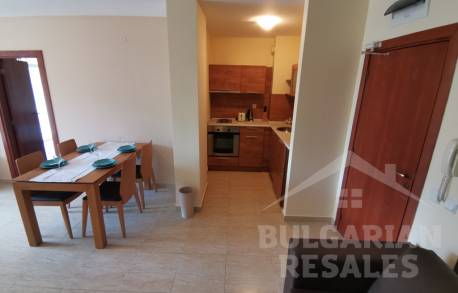 Priestranný dvojizbový byt v komplexe Sun Village - Фото4