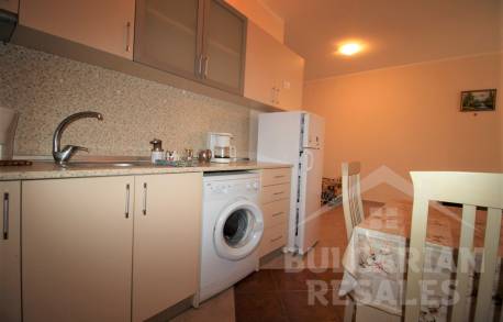 Хубав апартамент в комплекс Vip Style - Снимка 4