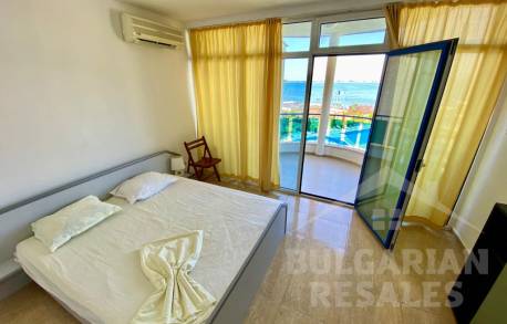 Къща на брега на морето в Свети Влас - Снимка 8