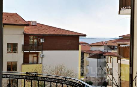 Компактная квартира в элитном комплексе на 1 линии - Фото8