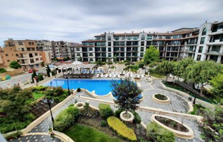 Апартамент с прекрасным видом  в комплексе Bulgarian Rose Garden - Фото8