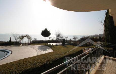 Apartmán s výhľadom na more v komplexe Royal Bay - Фото1