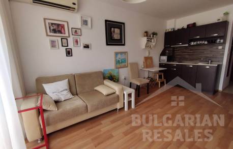 Просторная студия с видом на бассейн в Happy - Фото2