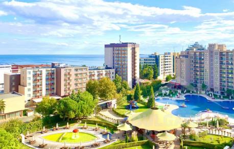 Apartament z dużym tarasem przy Royal Beach Barcelo - Фото1