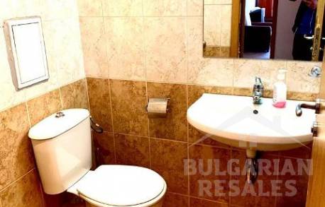 Трехкомнатная квартира в жилом комплексе без бассейна - Фото8