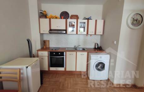 Апартамент на 1 линия в комплекс Royal Bay 2 - Снимка 7