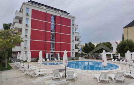 Двухкомнатная квартира в центре Солнечного берега - Фото1