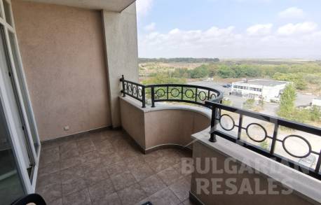 Двухкомнатная квартира на первой линии в Sunset Resort - Фото12