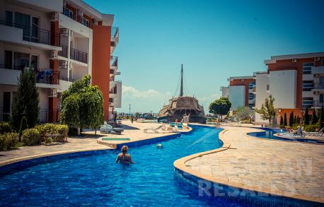 Купить квартиру в Елените по выгодной цене - Фото1