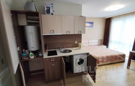 Студио в луксозния комплекс Aphrodite Palace - Снимка 2