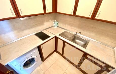 First line, apartment with furniture and appliances - Photo 3