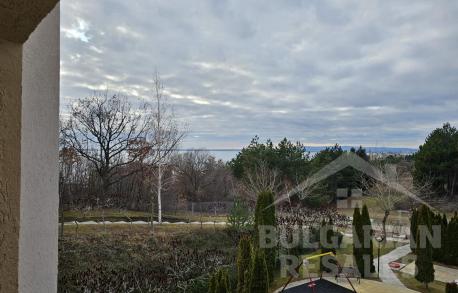 Štúdio s výhľadom na more vo veľkom komplexe v meste Svätý Vlas  - Фото2