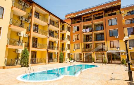 Cozy apartment in the complex Siana 3 - Photo 1