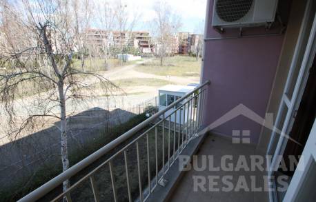 студия на Солнечном берегу по приятной цене - Фото8