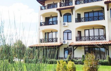 Апартаментна къща Oasis Beach - Снимка 2