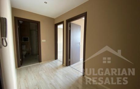 Апартамент с фронтална гледка към морето в Несебър - Снимка 2