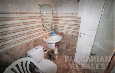 Уютен апартамент в луксозен комплекс - Снимка 10