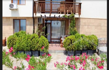 4-стаен апартамент на 1 линия на брега на морето в комплекс Paradise Garden - Снимка 11