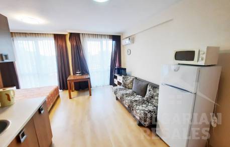 Студио в луксозния комплекс Aphrodite Palace - Снимка 9