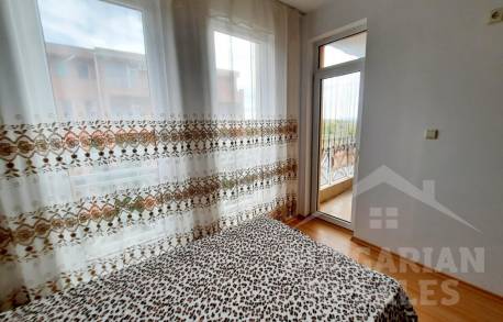 Трехкомнатная не дорогая квартира на Солнечном берегу - Фото9