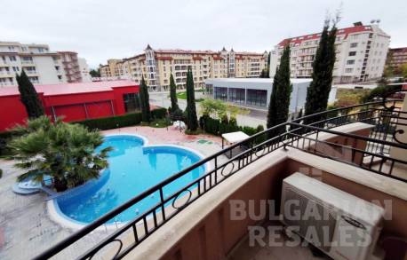 Studio overlooking the pool in a luxury complex - Photo 9