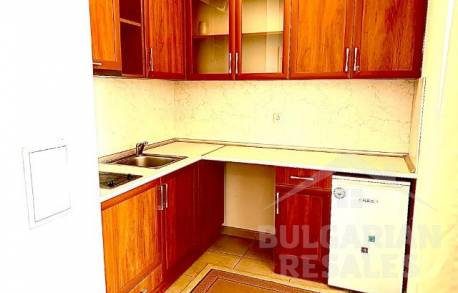 Two-bedroom apartment in an apartment complex without a swimming pool - Photo 7