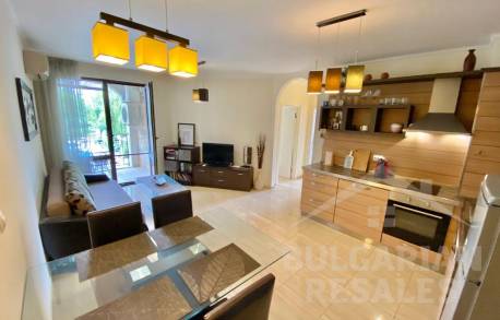 Апартамент с 2 спални в Несебър с подземен паркинг - Снимка 3