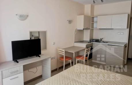 Студия в элитном комплексе на Солнечном берегу Royal Sun - Фото9