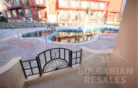 Уютен апартамент в луксозен комплекс - Снимка 11