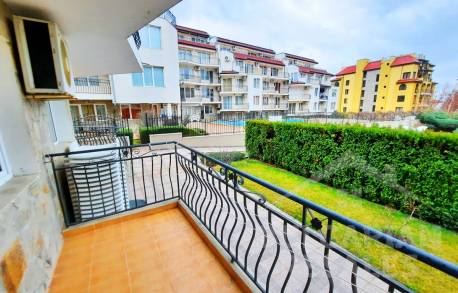 One-bedroom apartment in the complex  Dolphin Bay - Photo 12