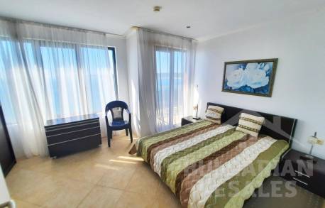 Luxury home with a pool and beach access - Photo 30