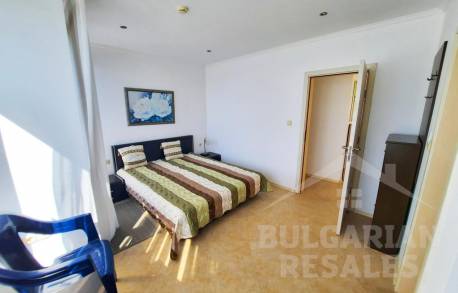 Luxury home with a pool and beach access - Photo 26