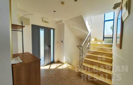 Luxury home with a pool and beach access - Photo 19