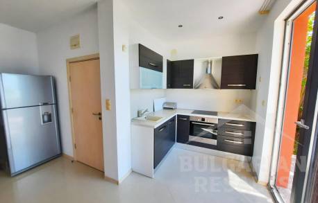 Luxury home with a pool and beach access - Photo 14