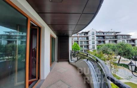 Апартамент с панорамой к морю в комплексе Bulgarian Rose Garden - Фото17