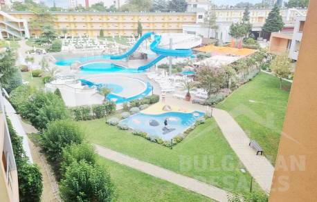 Квартира с двумя ванными комнатами в Тракия Плаза - Фото2