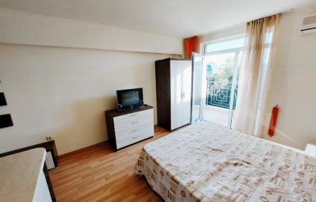 Piękne studio z widokiem na basen w uroczej okolicy Słonecznego Brzegu - Фото4