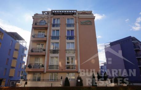 Апартамент в Rainbow 4 - Снимка 3