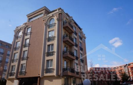 Апартамент в Rainbow 4 - Снимка 4