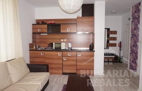 Апартамент в Rainbow 4 - Снимка 6