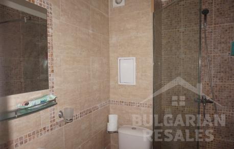 Апартамент в Rainbow 4 - Снимка 15