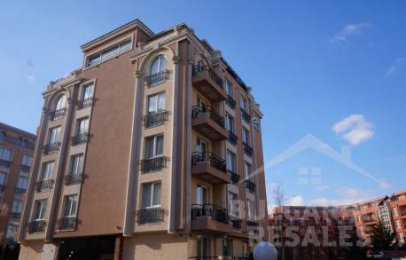  Прекрасен апартамент в комплекса Rainbow 4 - Снимка 3