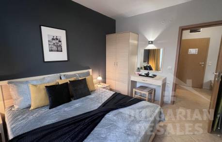 Modern renovation, flat in Royal Sun complex - Photo 10