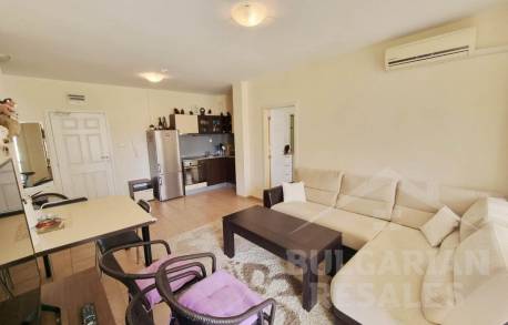 Удобная для проживания квартира в хорошем районе - Фото1