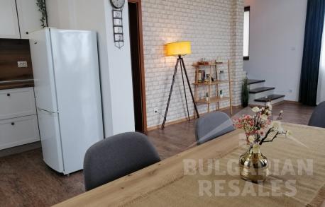 Nowo umeblowany dom w doskonałej okolicy - Фото5